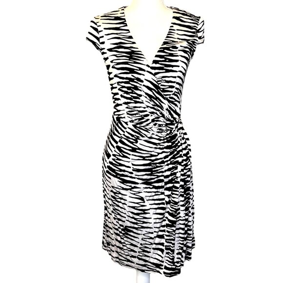 Trina Turk Silk Wrap Black White Zebra Print Silk Dress 6 Cocktail Resort Cruise - Picture 1 of 9